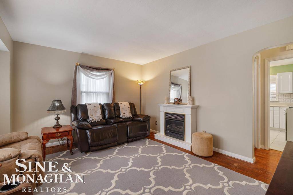 Saint Clair Shores, MI 48080,22725 Rosedale CT