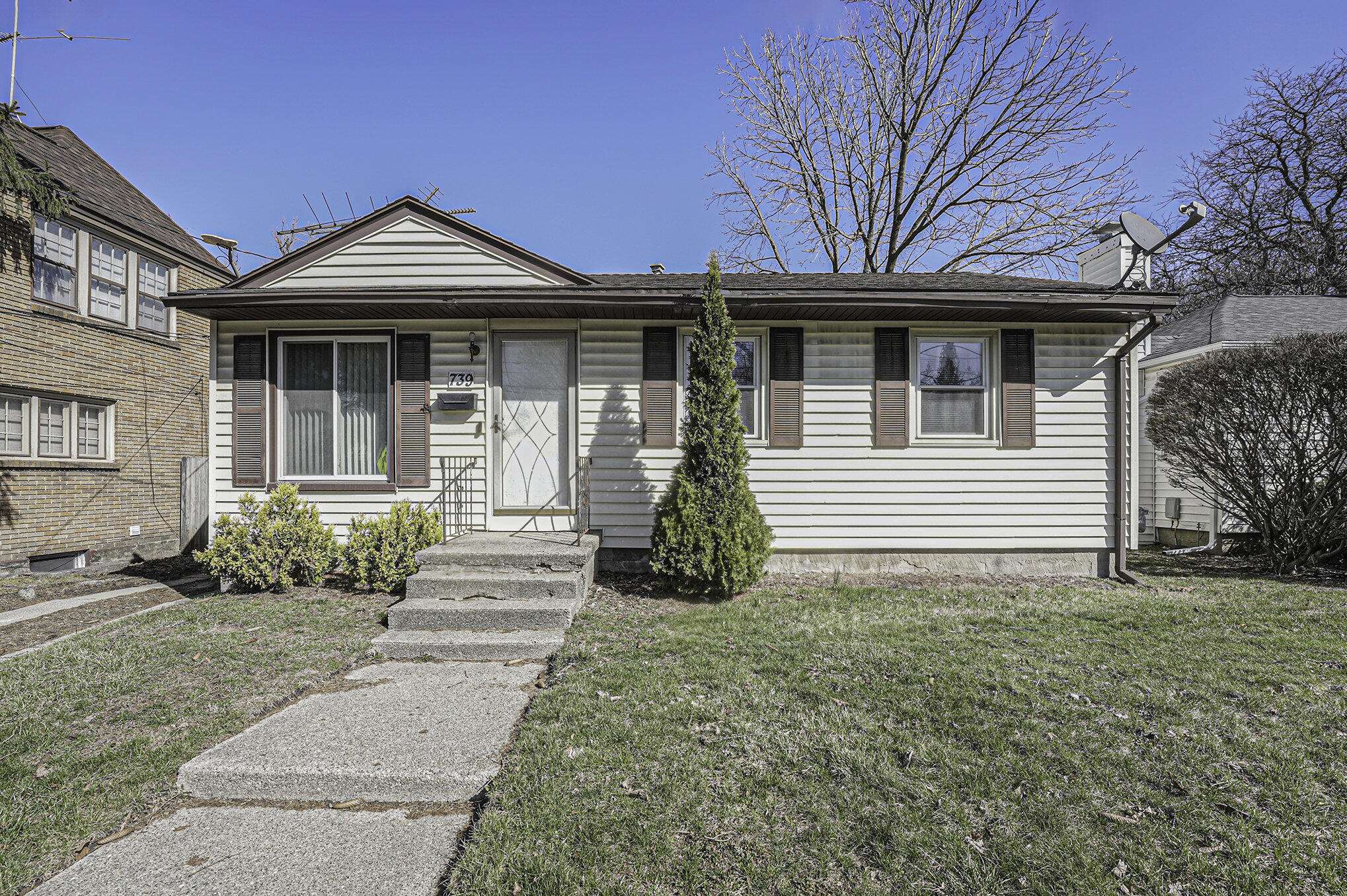 Grand Rapids, MI 49503,739 Leonard ST NE