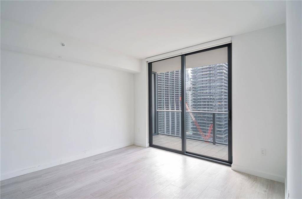 Miami, FL 33130,45 SW 9th St #2604