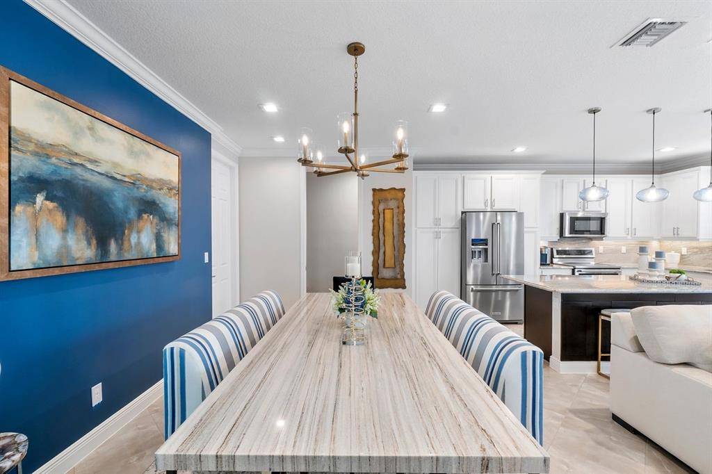 Boynton Beach, FL 33435,3119 Waterside Cir #3119