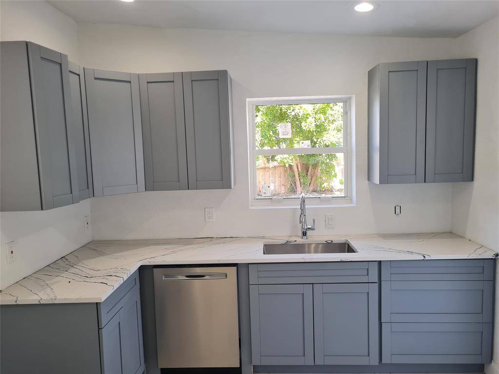 Pompano Beach, FL 33064,4390 NE 15 Terrace