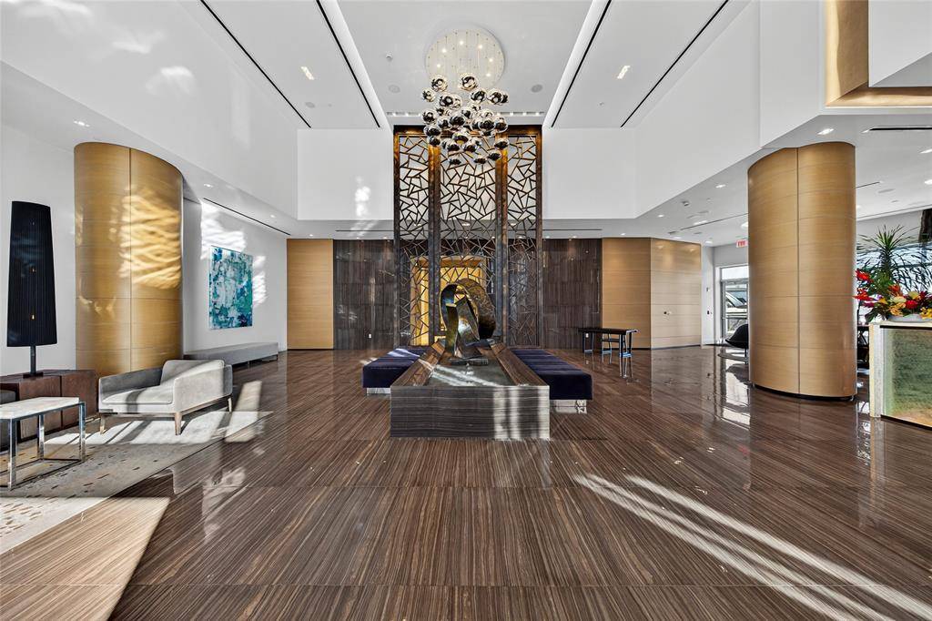 Aventura, FL 33160,17301 Biscayne Blvd #506