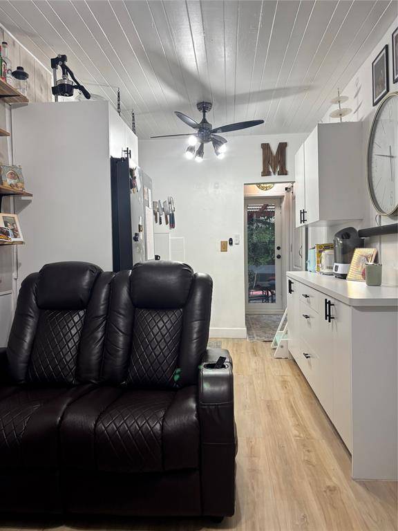 Hollywood, FL 33020,Address not disclosed