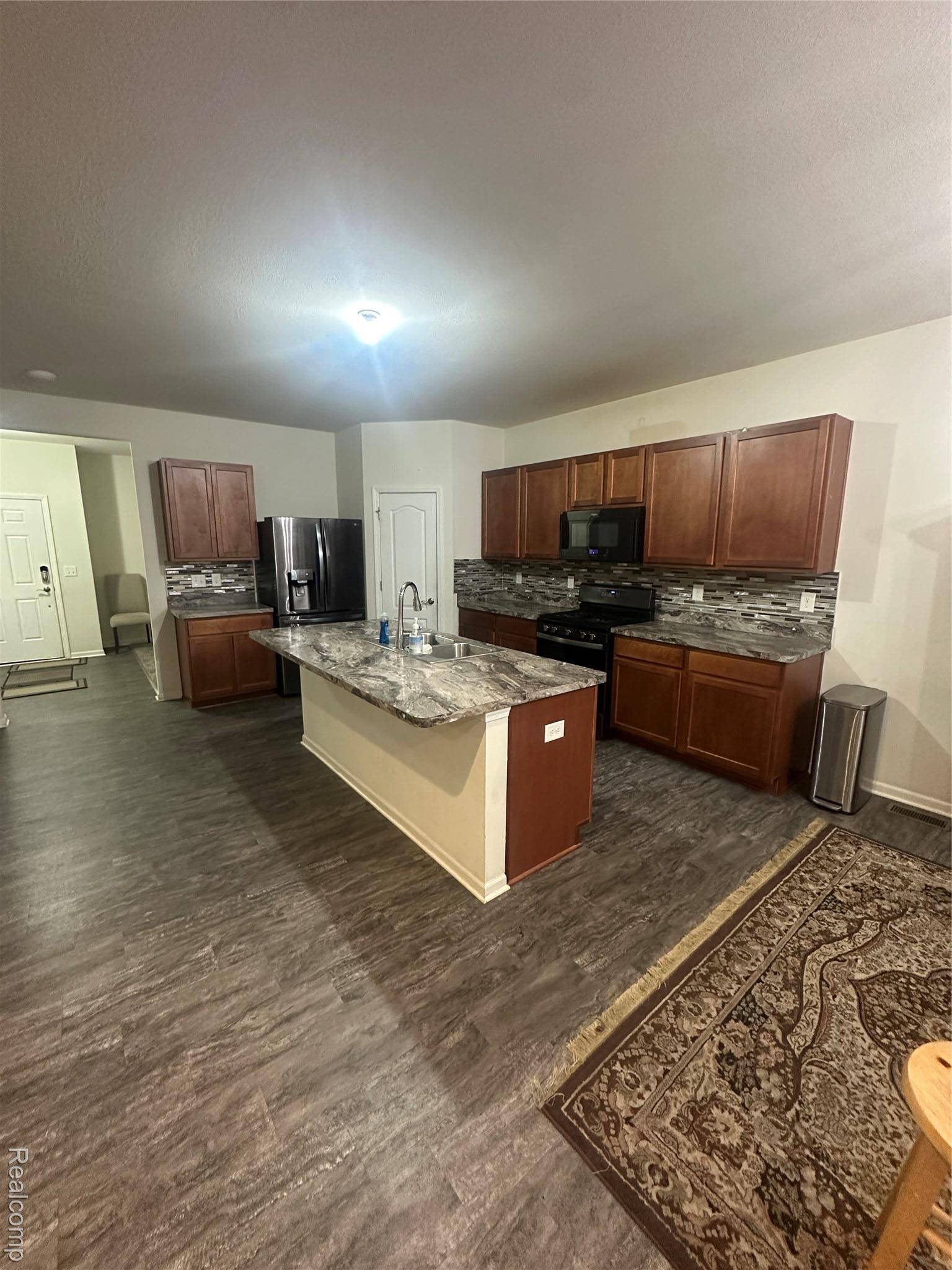 Westland, MI 48185,8731 QUINCY DR