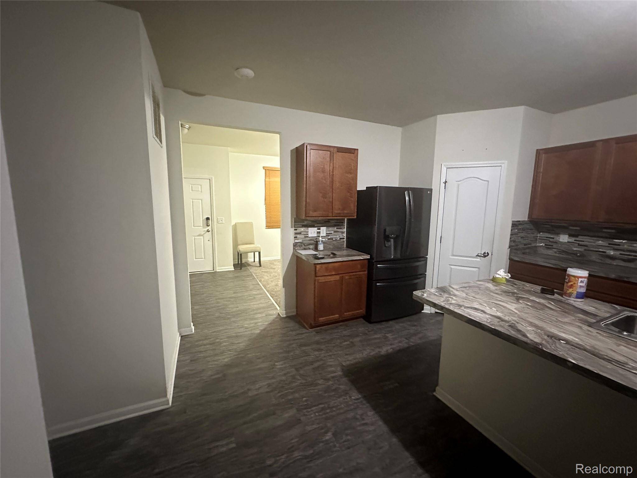 Westland, MI 48185,8731 QUINCY DR