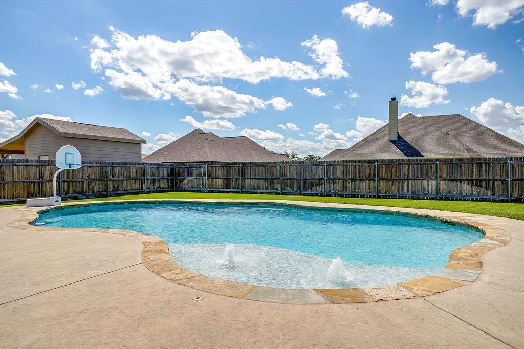 Granbury, TX 76049,2925 Willow Ridge Circle