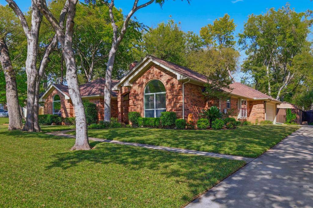 Grand Prairie, TX 75052,1306 Dahlia Drive