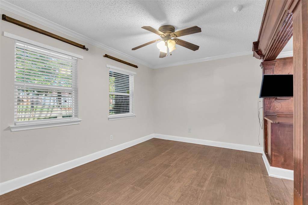 Dallas, TX 75249,7414 Boisenberry Lane