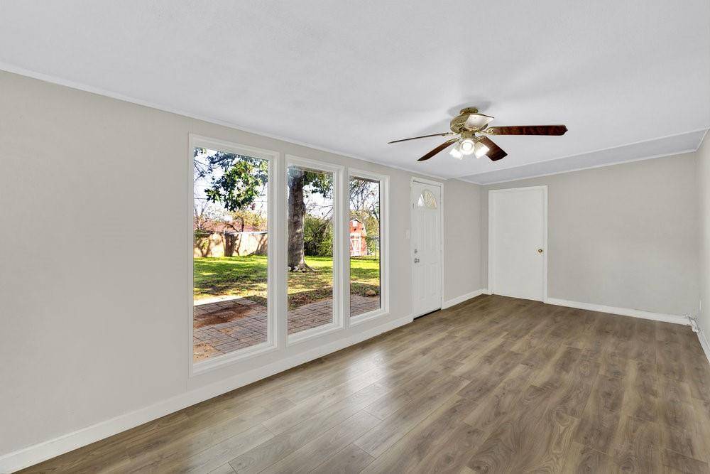 Fort Worth, TX 76112,6833 Norma Street