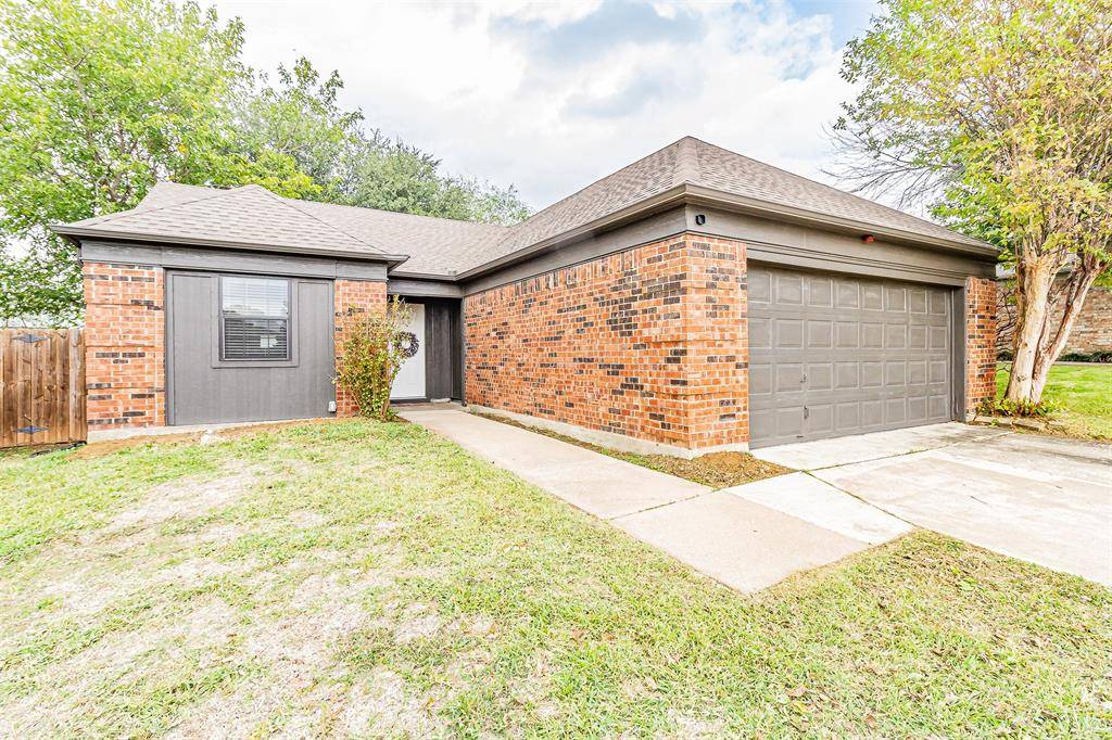 Fort Worth, TX 76137,4637 Feathercrest Drive