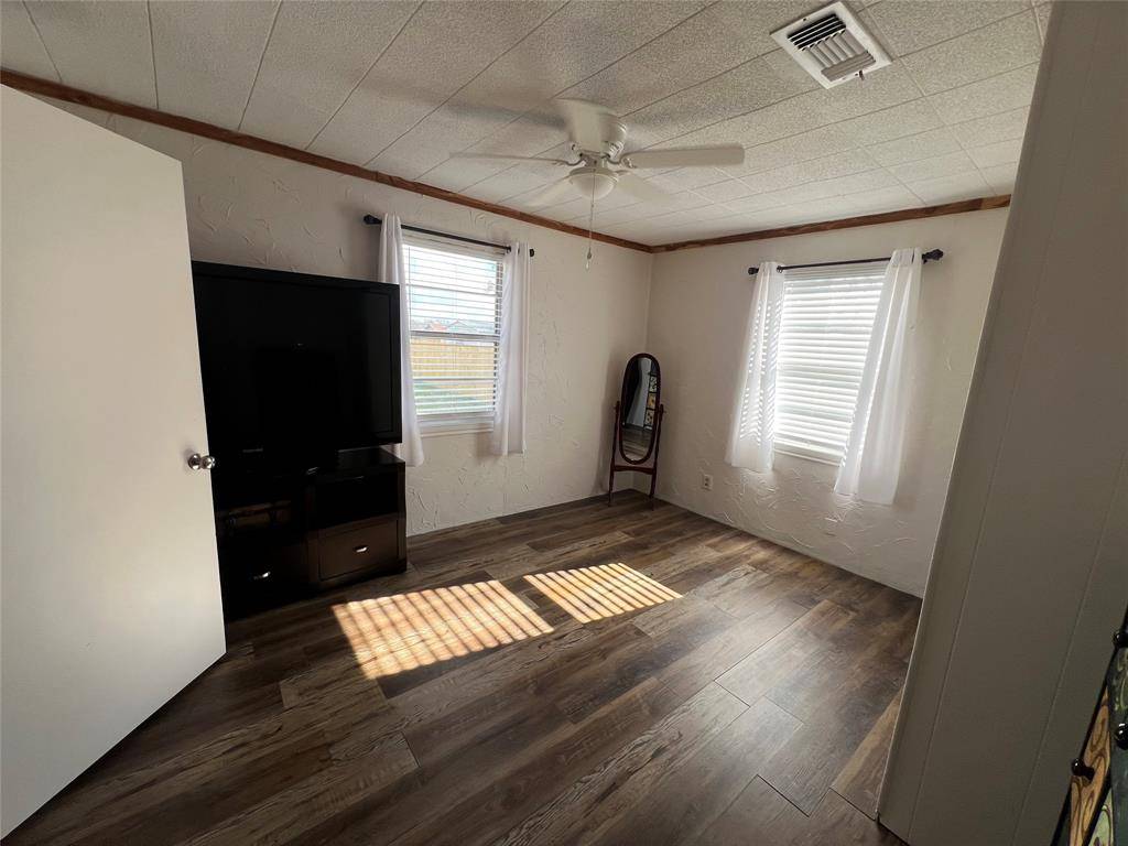 Como, TX 75431,2183 Fm 1567 E