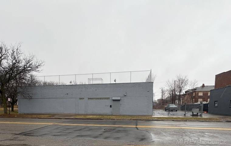 Detroit, MI 48238,2561 Puritan AVE