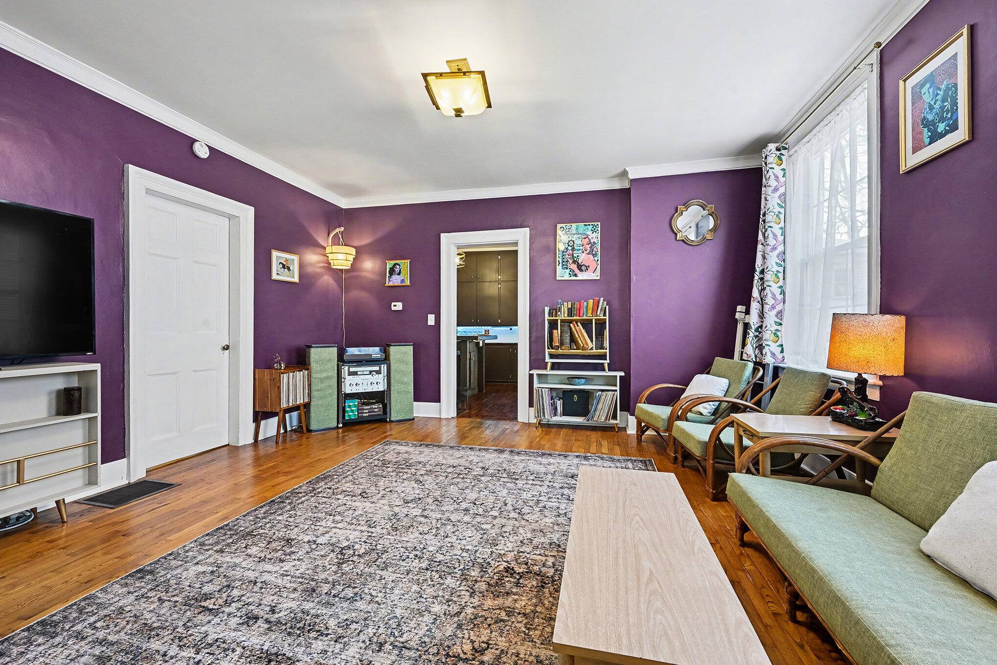 Allegan, MI 49010,327 Monroe ST