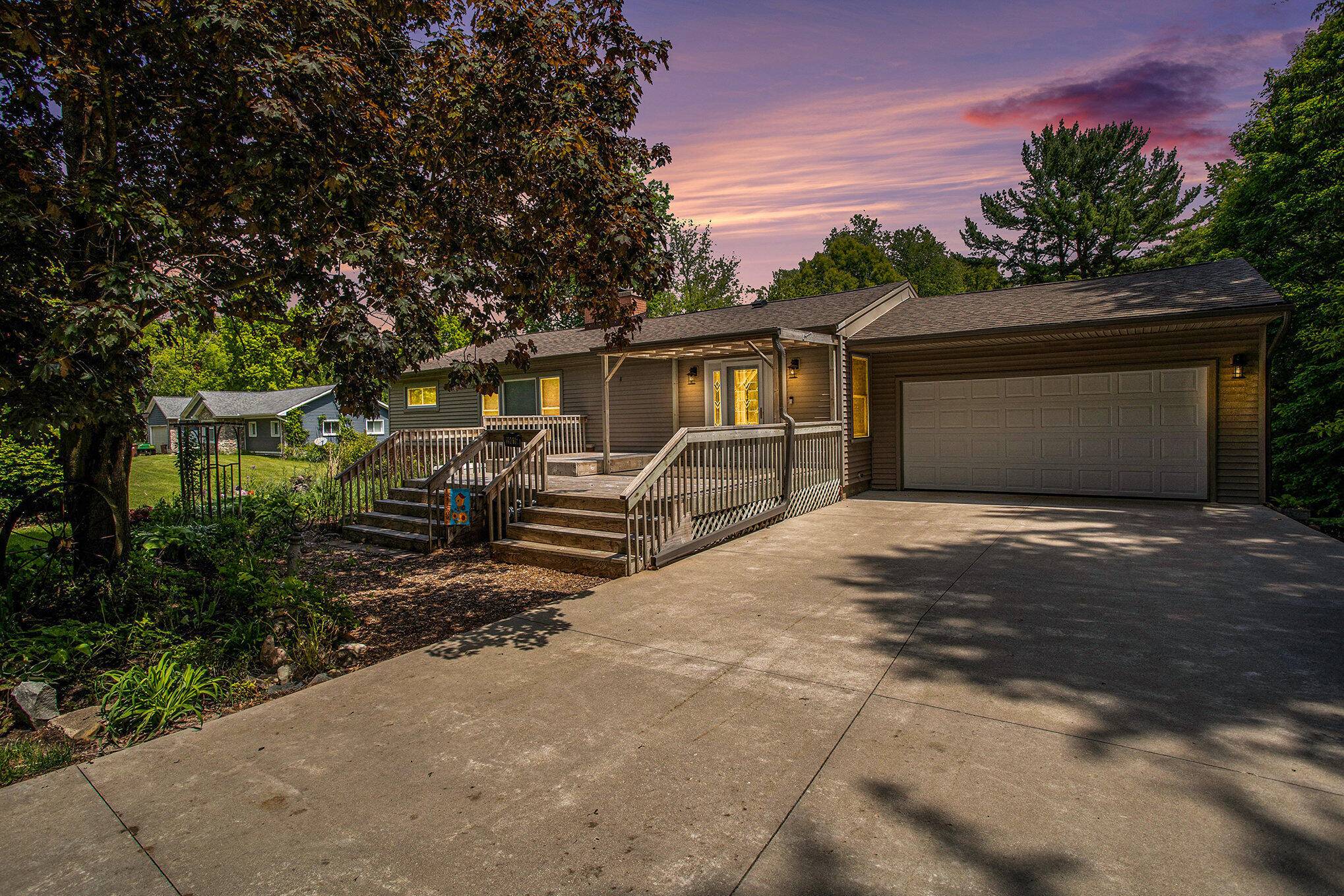 Battle Creek, MI 49014,19016 11 Mile RD