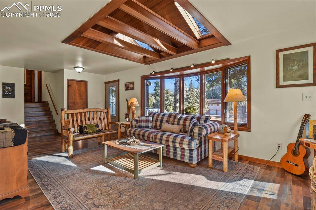 Woodland Park, CO 80863,327 Lakewood DR