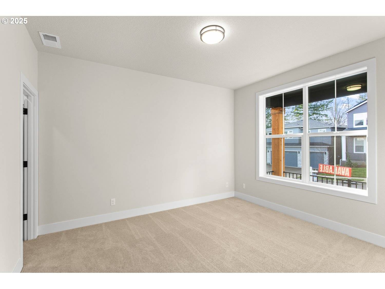 Tigard, OR 97224,15652 SW Everglade AVE