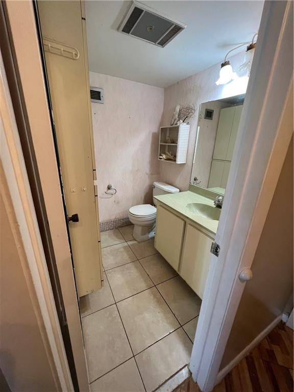 Lauderhill, FL 33319,3330 Spanish Moss Ter #406