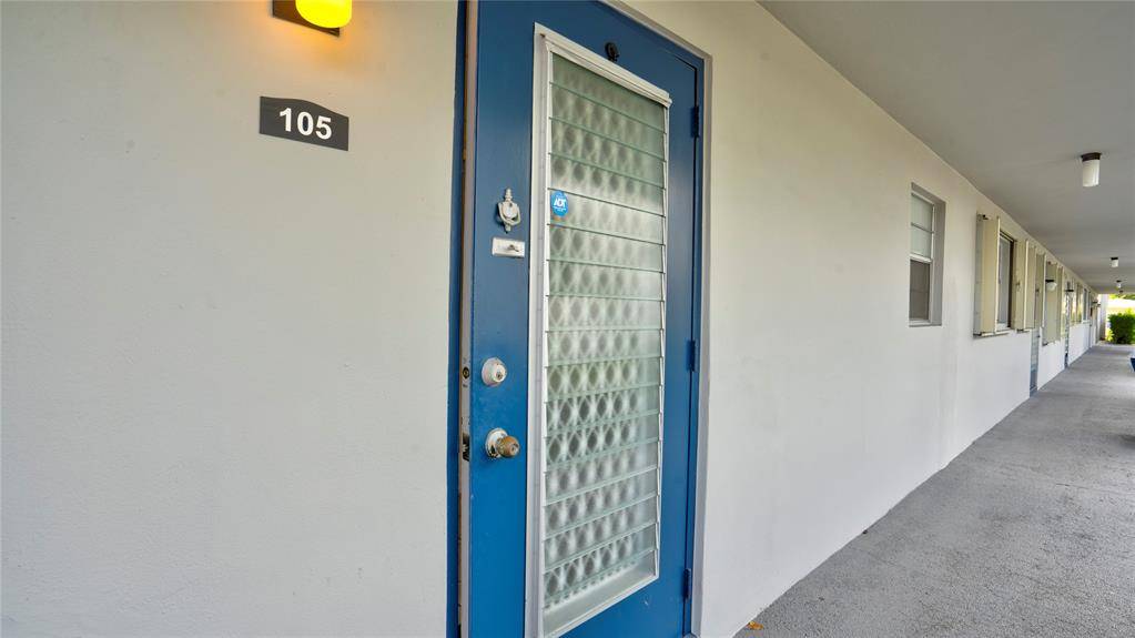 Margate, FL 33063,7787 Golf Circle Dr #105