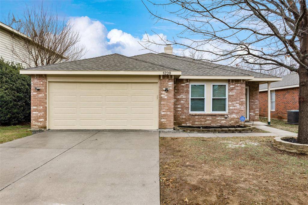 Fort Worth, TX 76135,5220 Royal Burgess Drive