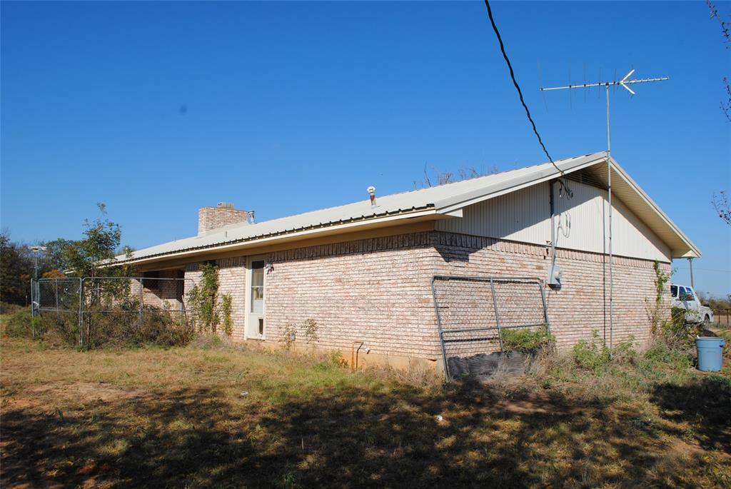 Lipan, TX 76462,8025 Brock Highway