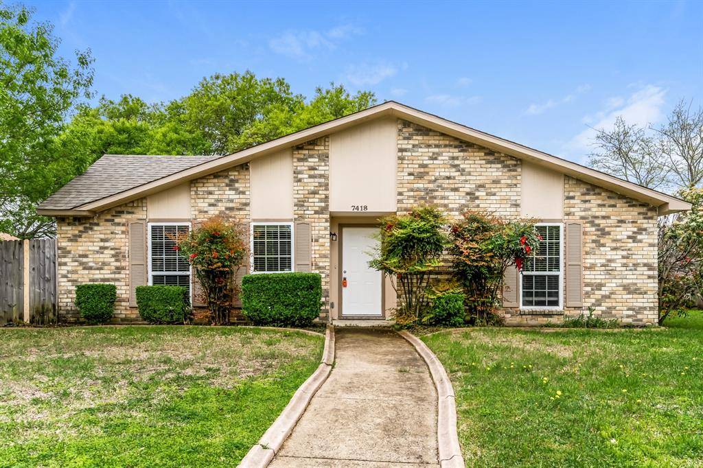 Dallas, TX 75249,7418 Emory Oak Lane