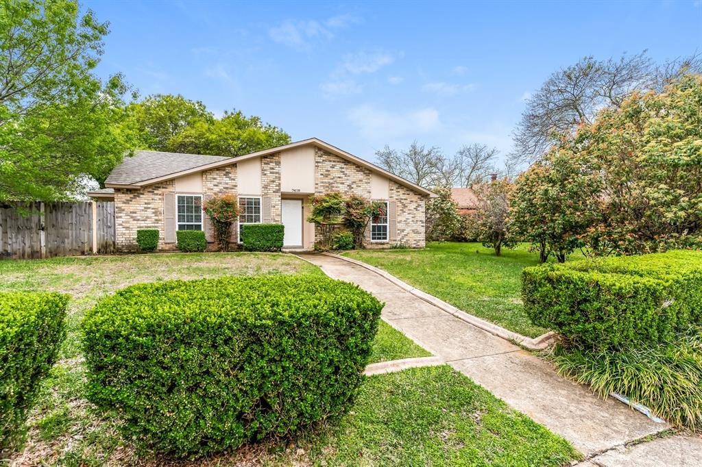 Dallas, TX 75249,7418 Emory Oak Lane