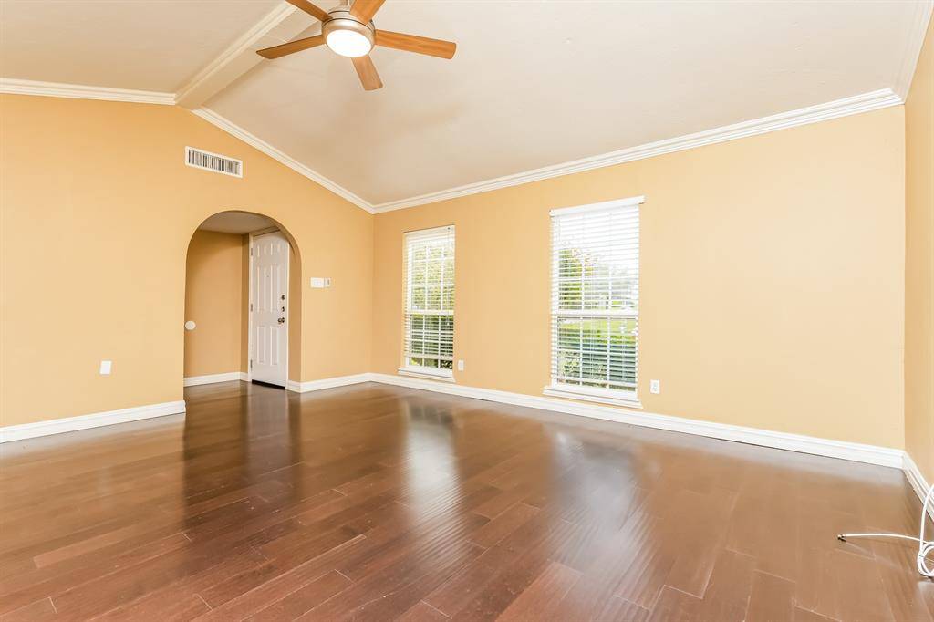 Dallas, TX 75249,7418 Emory Oak Lane