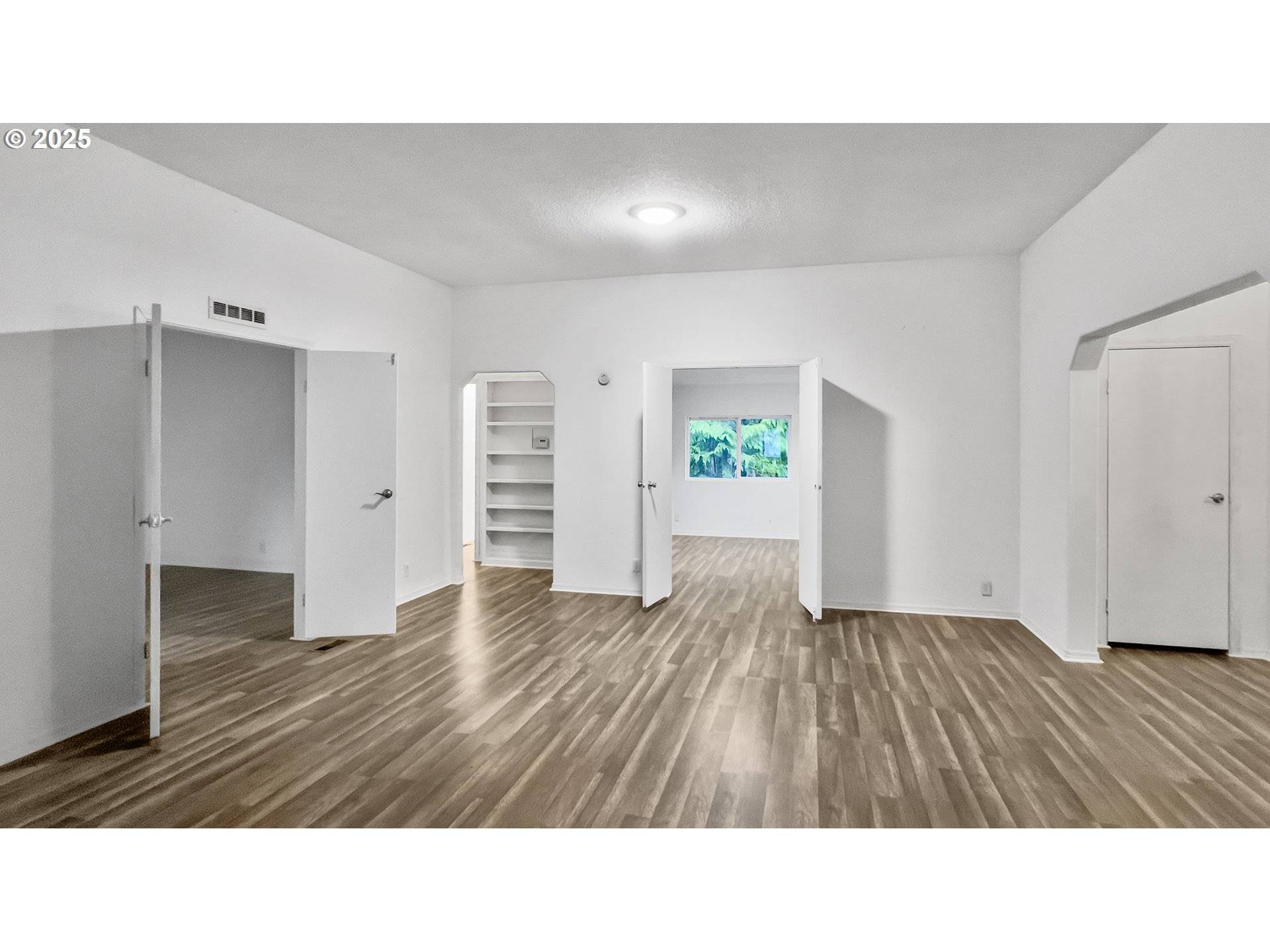 Lincoln City, OR 97367,100 SEAGROVE LOOP