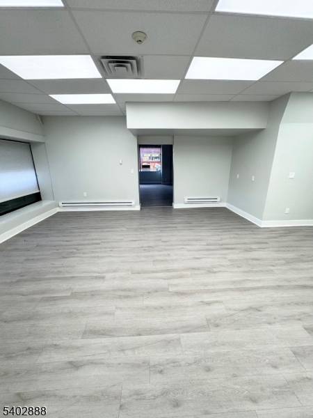 West New York Town, NJ 07093,5902 Madison St