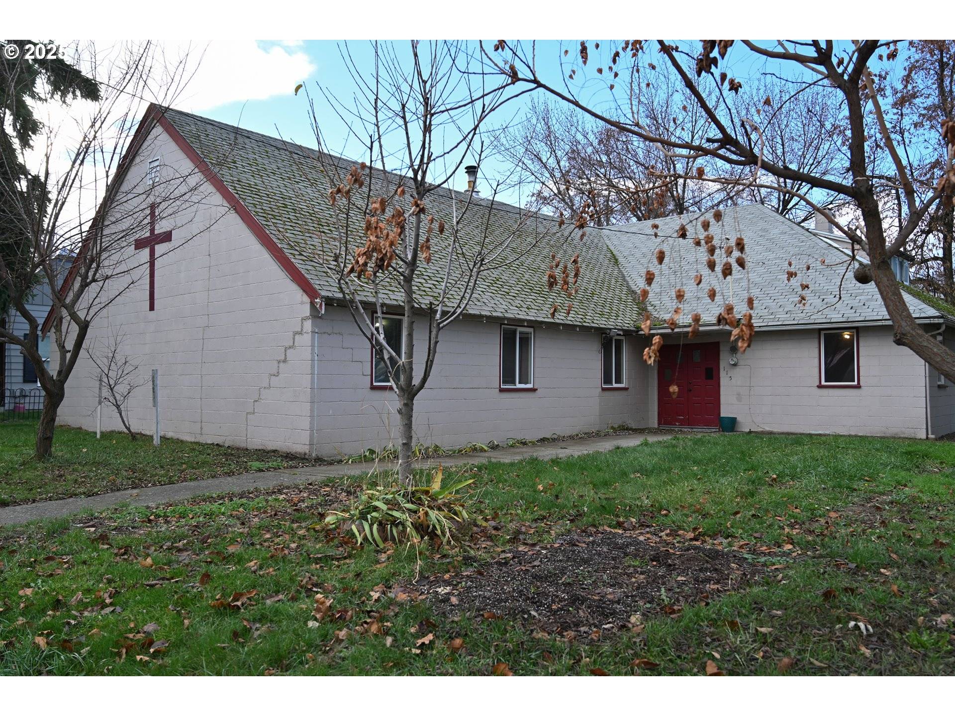 Weston, OR 97886,115 N WATER ST