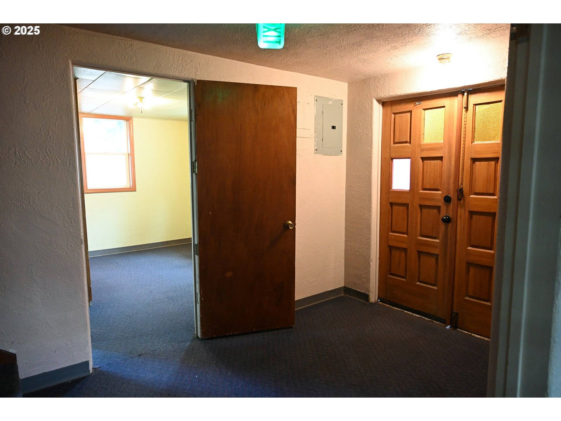 Weston, OR 97886,115 N WATER ST