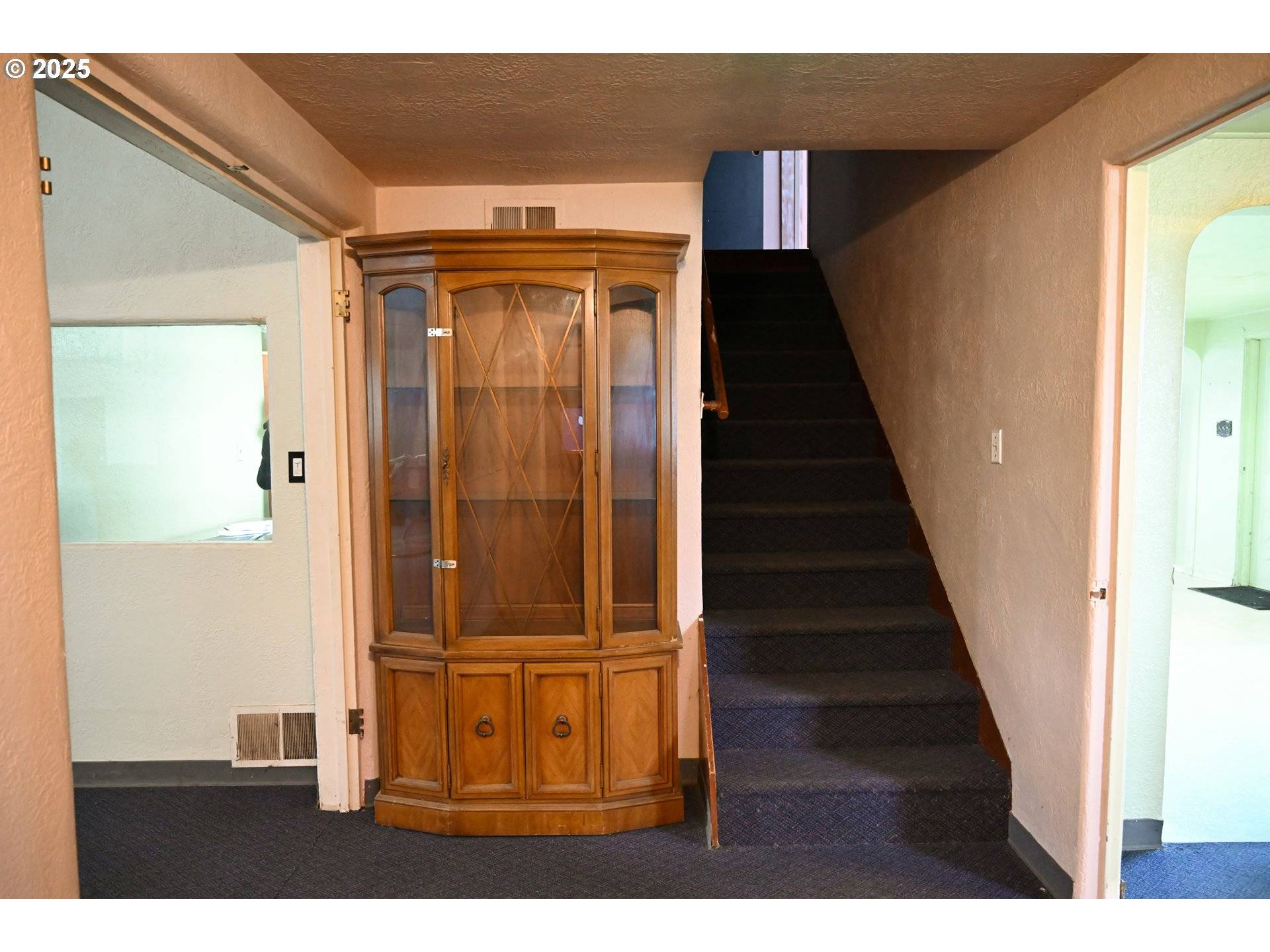 Weston, OR 97886,115 N WATER ST