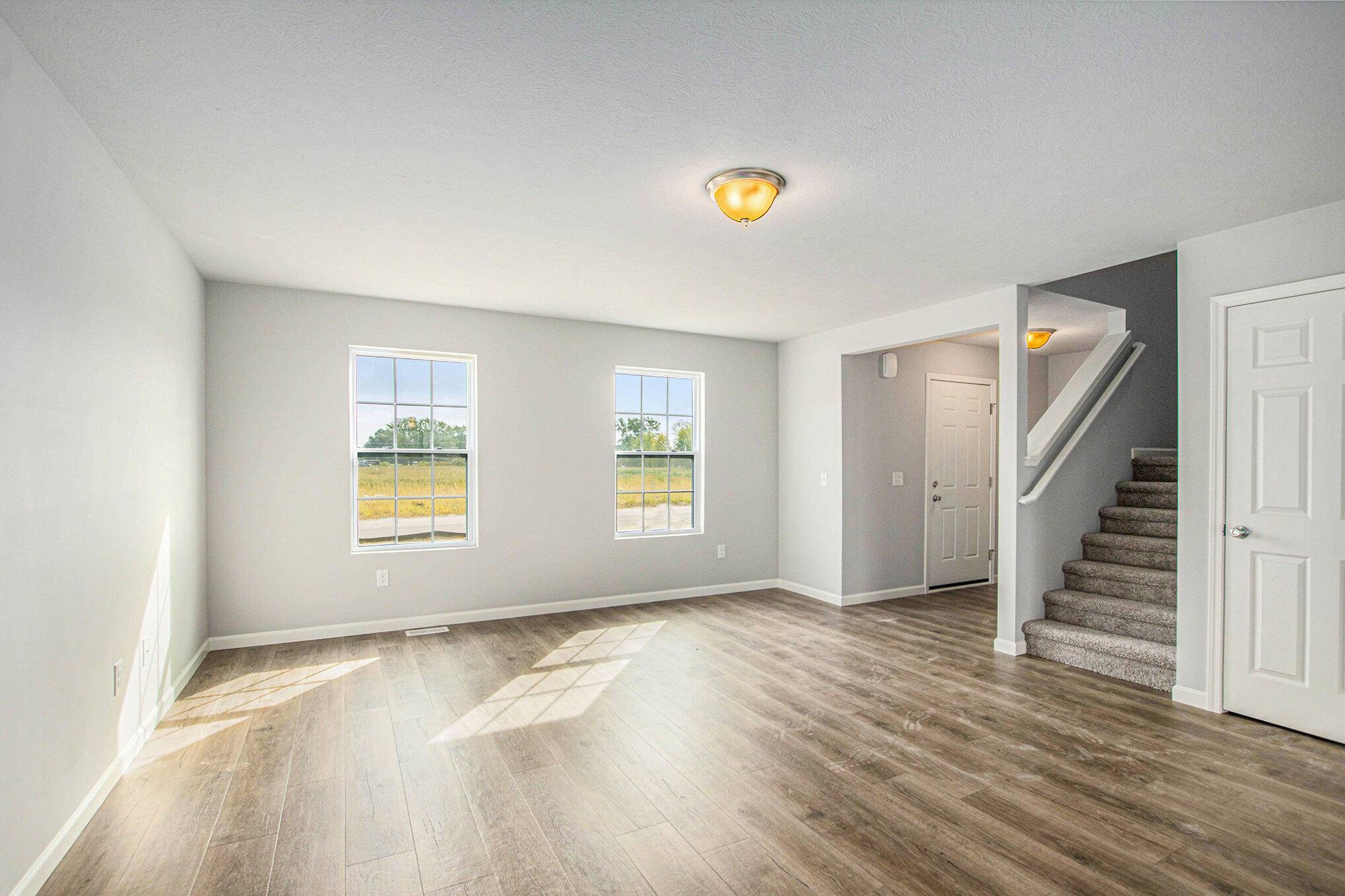 Holland, MI 49424,13702 Oasis AVE