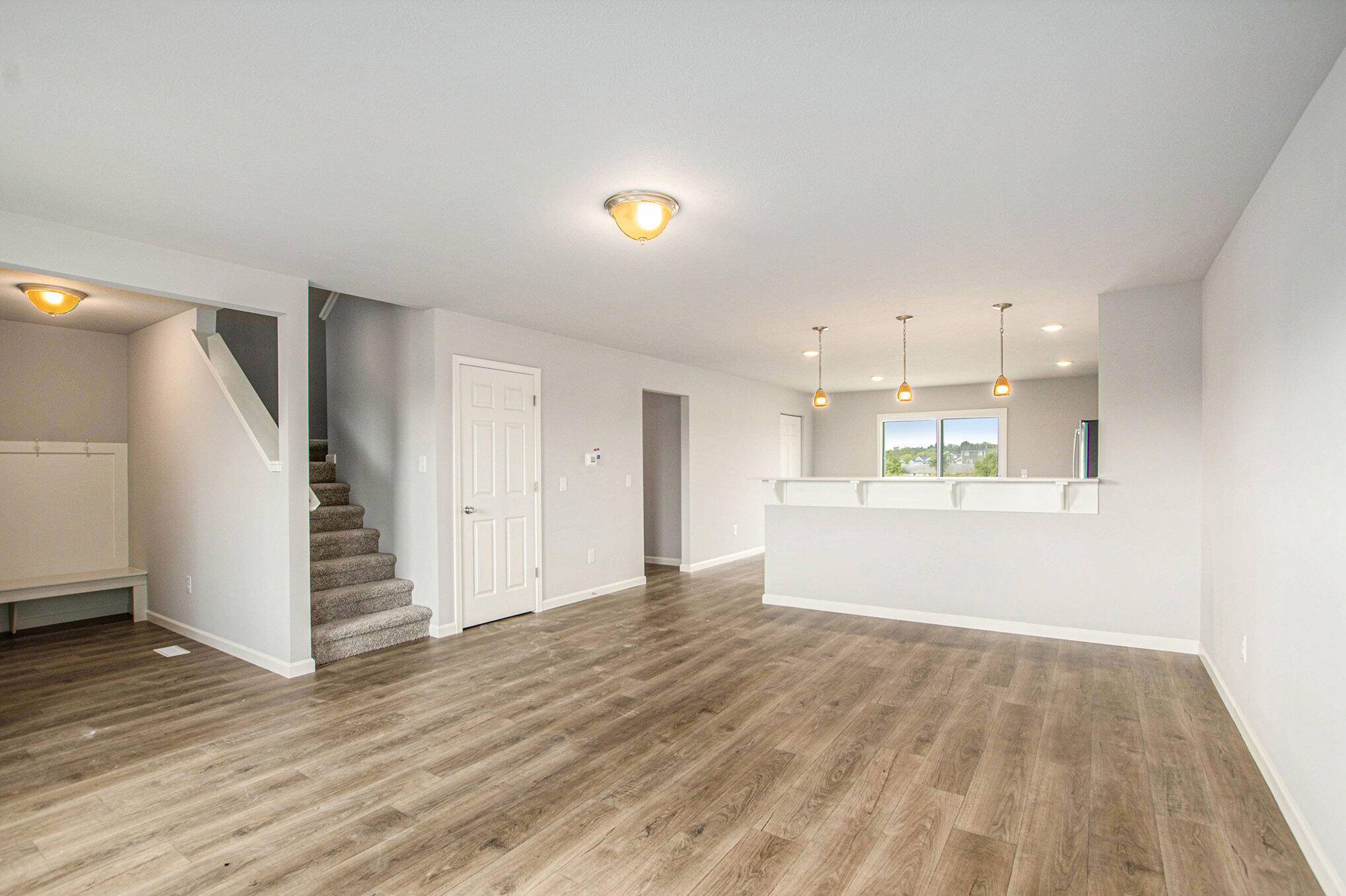 Holland, MI 49424,13702 Oasis AVE