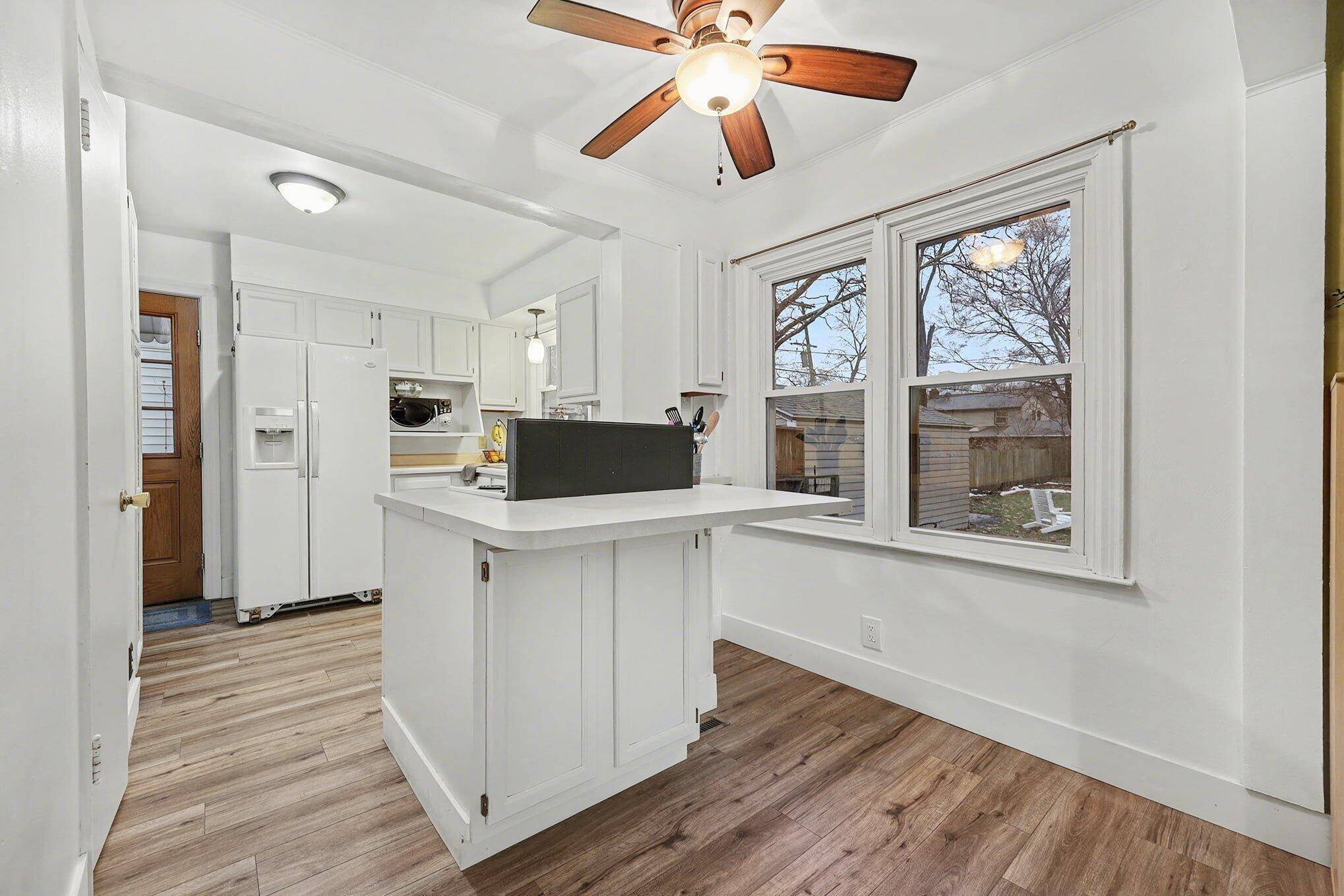 Grand Rapids, MI 49505,1035 Washtenaw ST NE