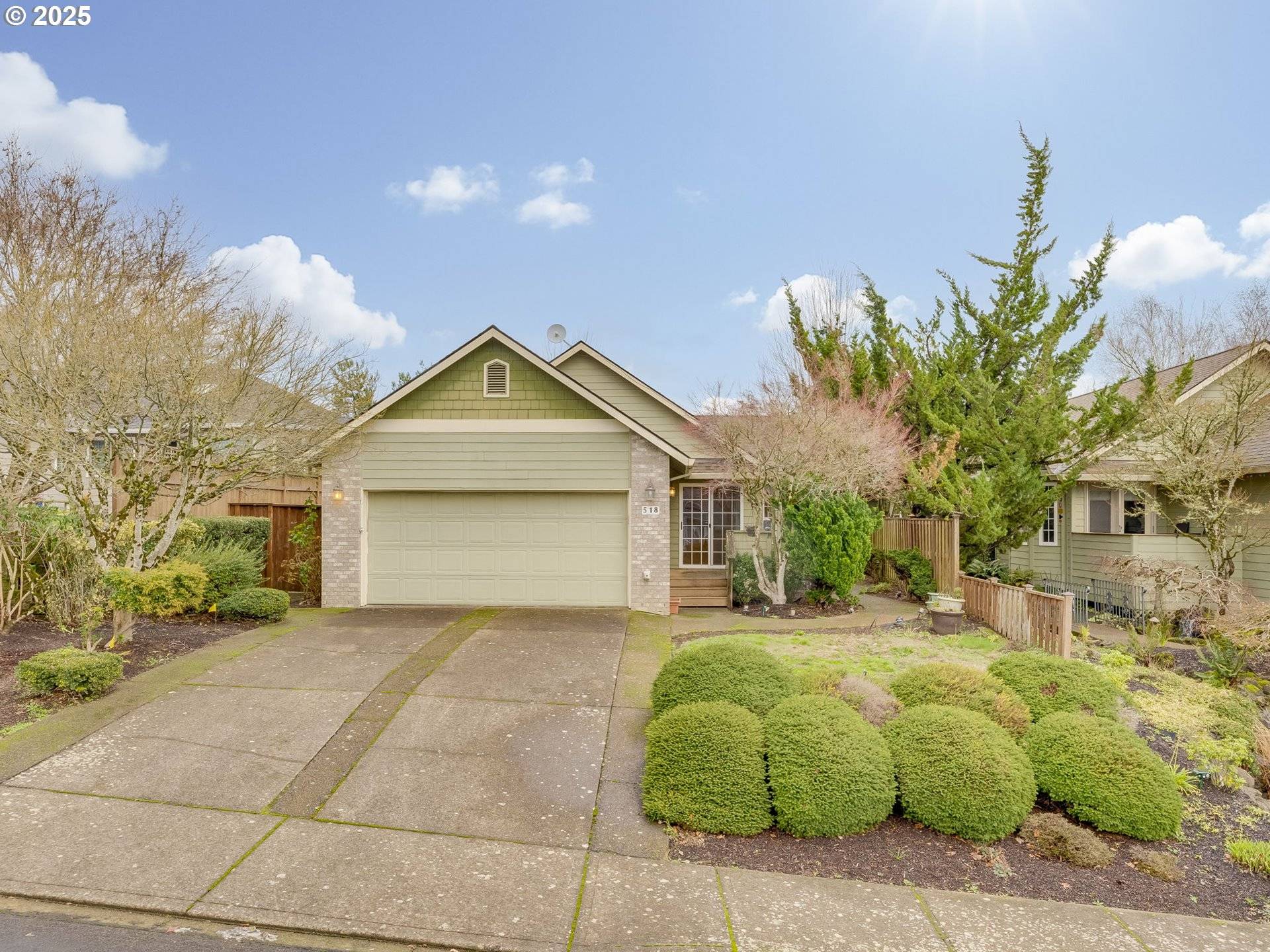 Mc Minnville, OR 97128,518 NW WILLAMETTE CT