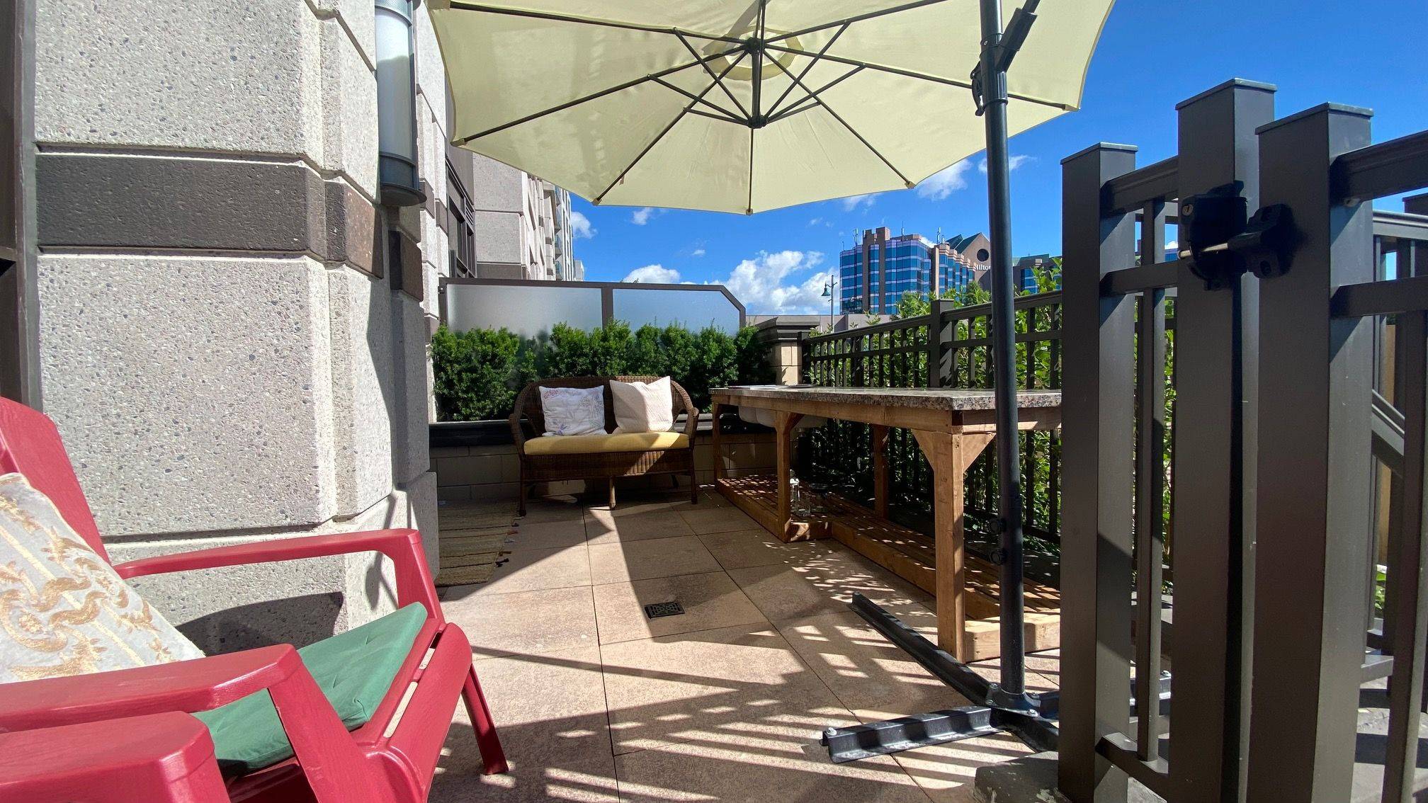 Markham, ON L6G 0G6,33 Clegg RD #110