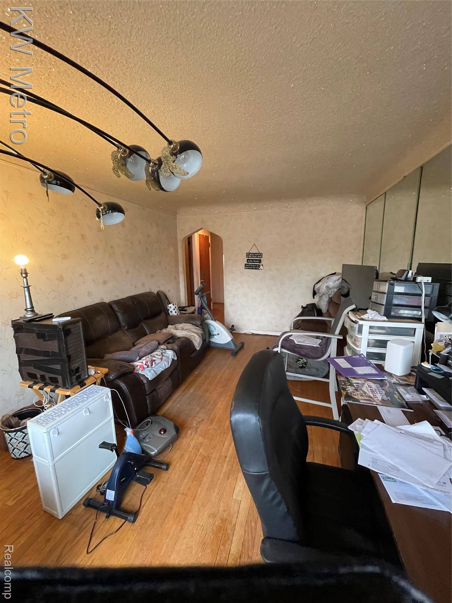 Detroit, MI 48221,3127 W 8 Mile RD