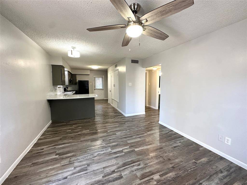 Longview, TX 75601,2006 Jane Street #B