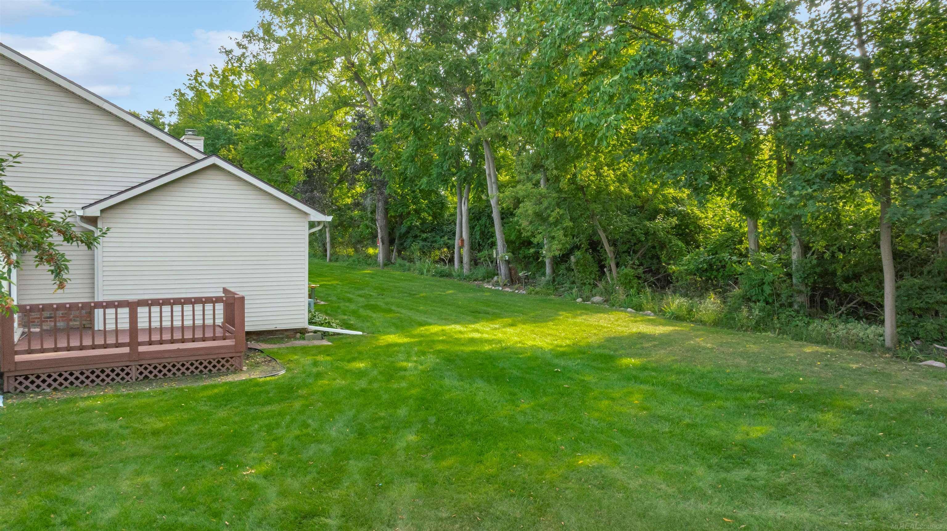 Romeo, MI 48065,70135 Whitetail LN