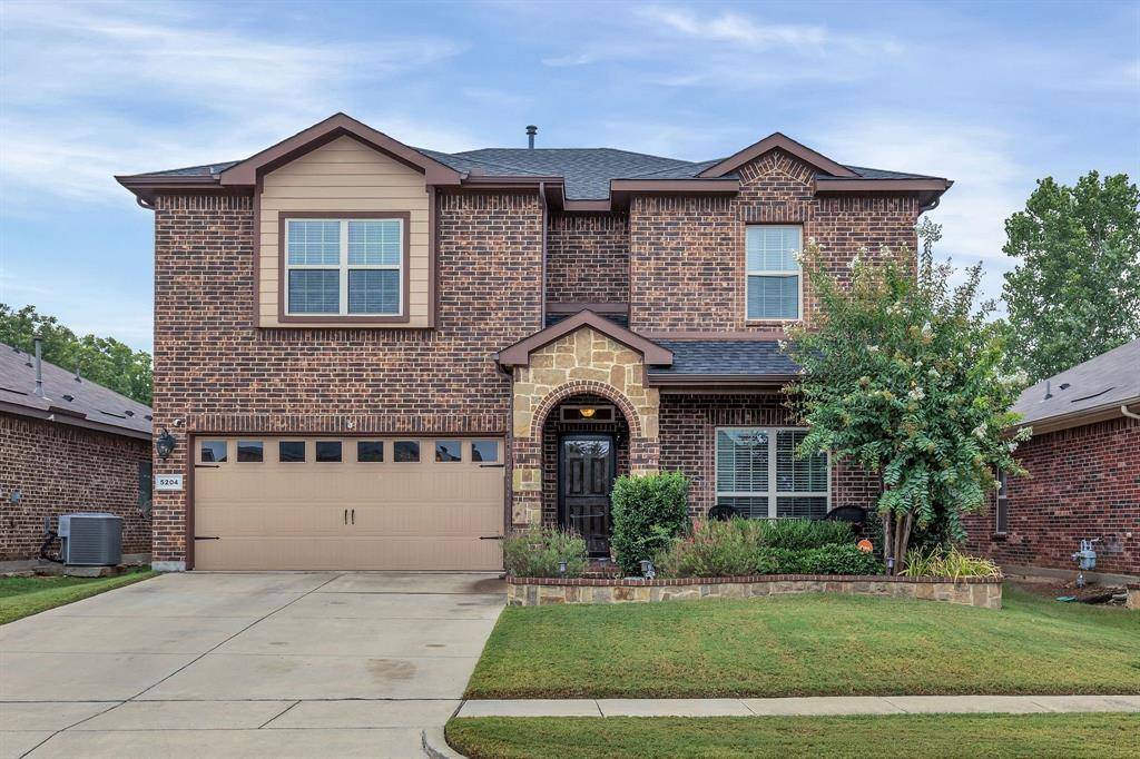 Arlington, TX 76001,5204 Glen Meadow Drive