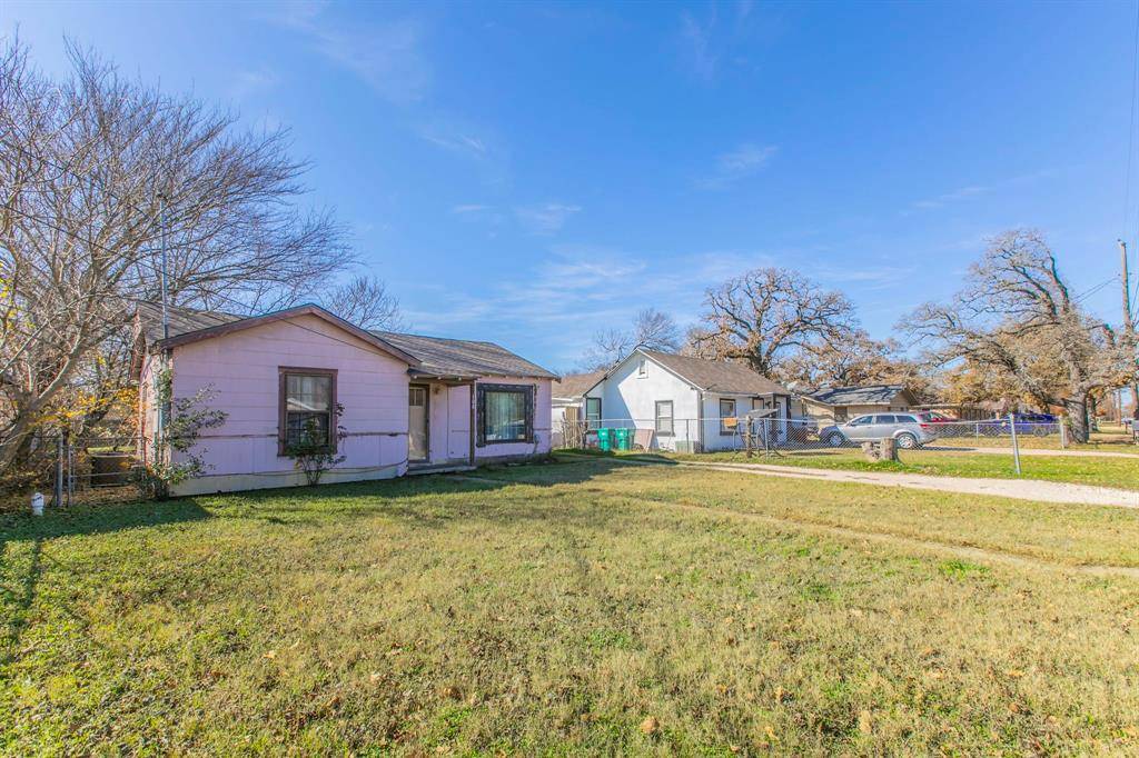 Lacy Lakeview, TX 76705,108 N Lakeview Drive