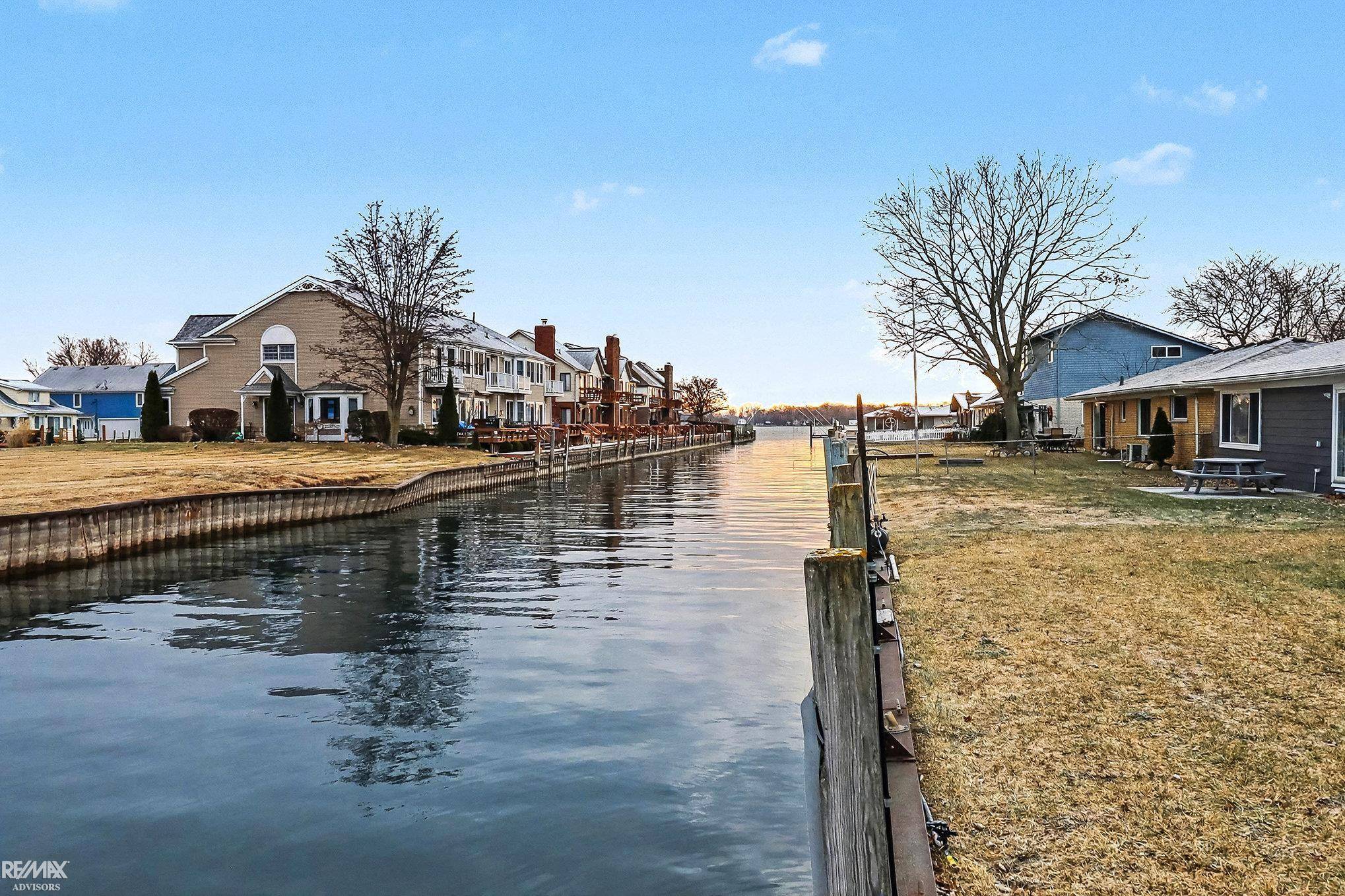 Algonac, MI 48001,142 Channelsyde Dr DR