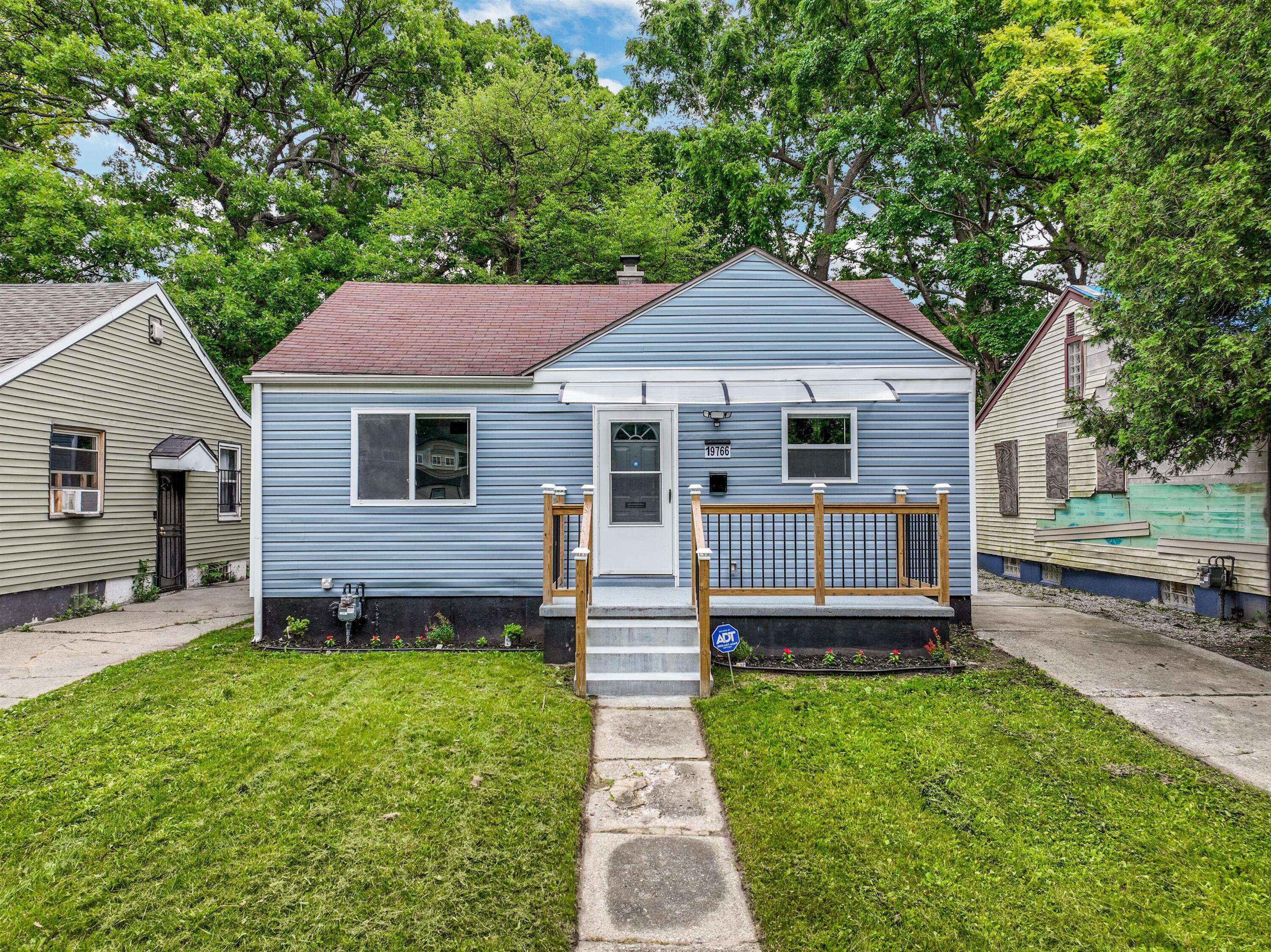 Detroit, MI 48235,19766 Biltmore ST