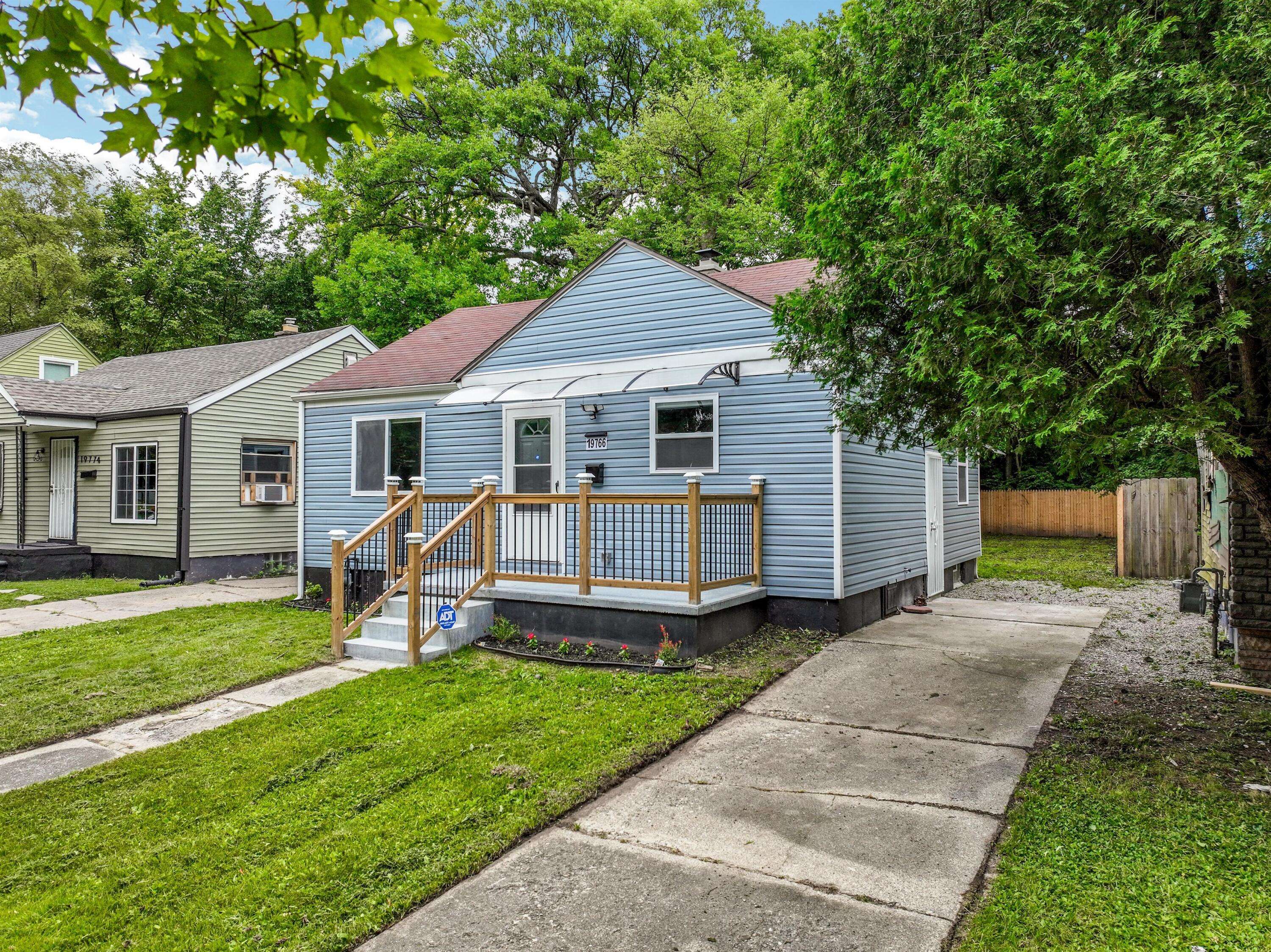 Detroit, MI 48235,19766 Biltmore ST