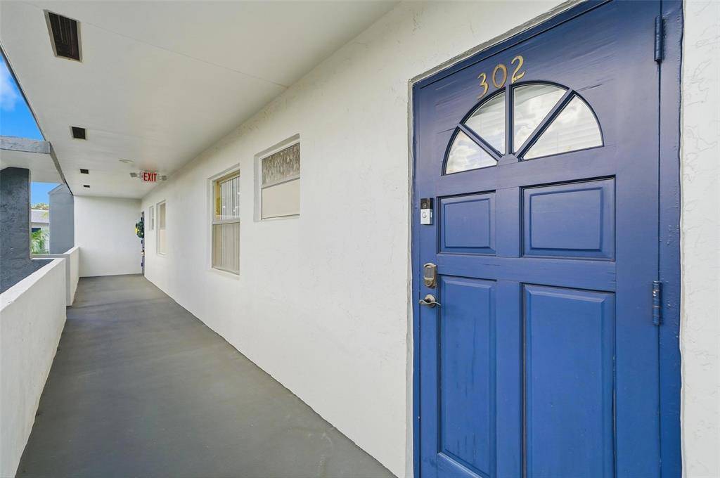 Fort Lauderdale, FL 33321,8330 Sands Point Blvd #302