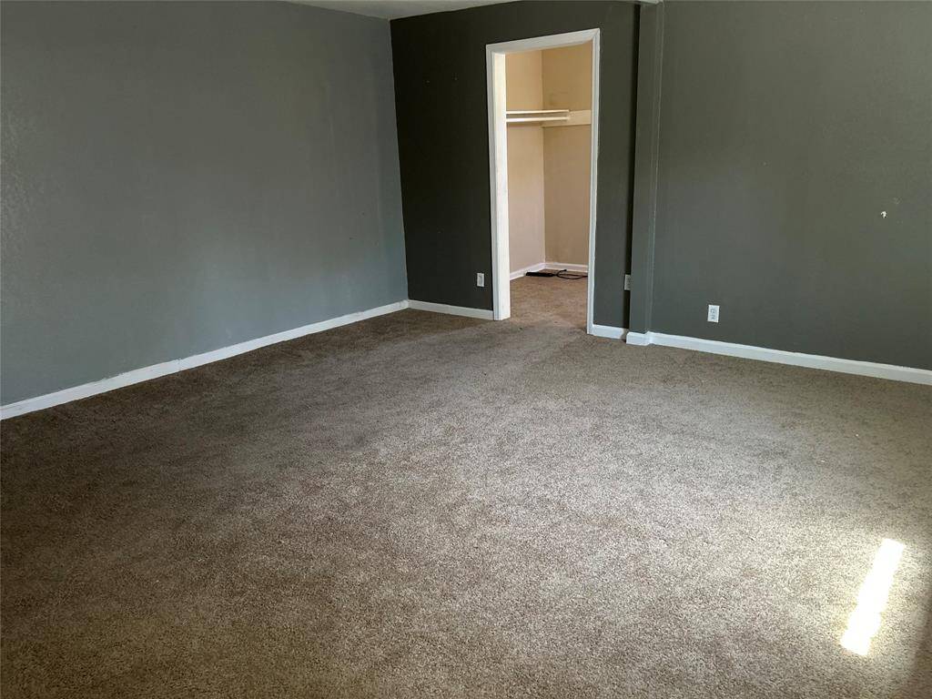 San Antonio, TX 78223,302 Mcdougal Avenue