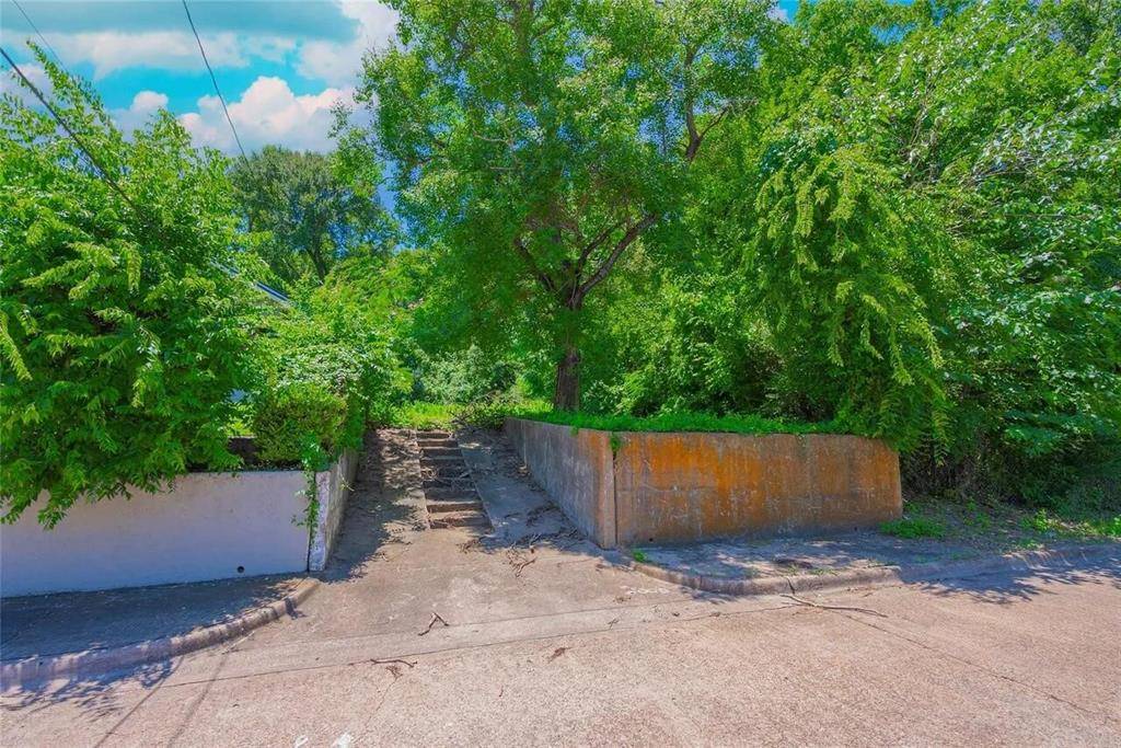 Dallas, TX 75203,2000 Canyon Street