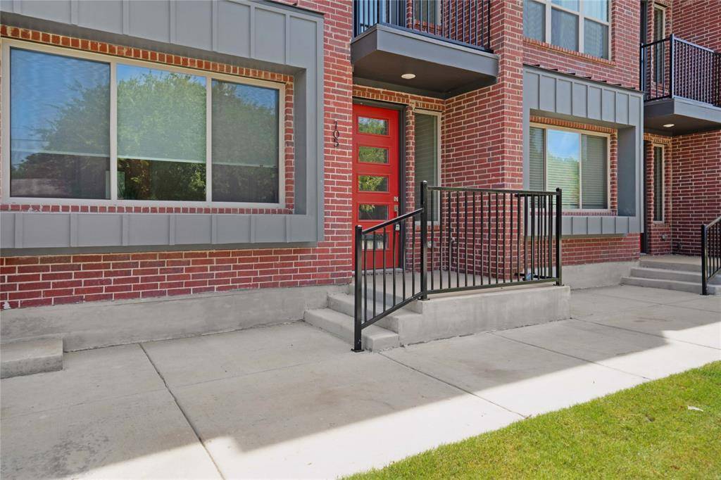 Farmers Branch, TX 75234,13351 Goodland Street #206