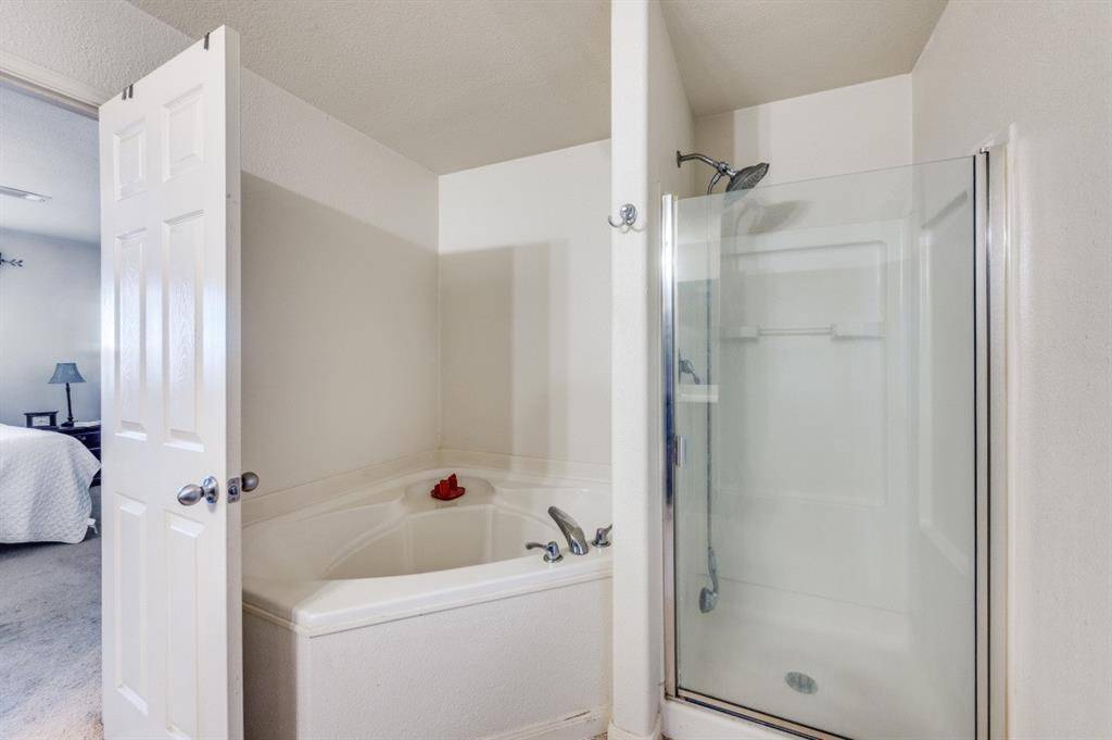 Fort Worth, TX 76140,740 Lazy Crest Drive